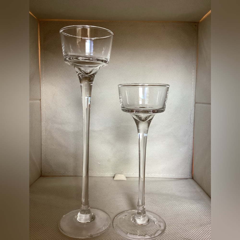3/$15💐Set of Candleholder’s